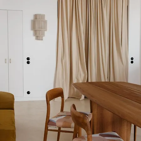 빌라 Spacious Family Walk To Sleeps 10 *