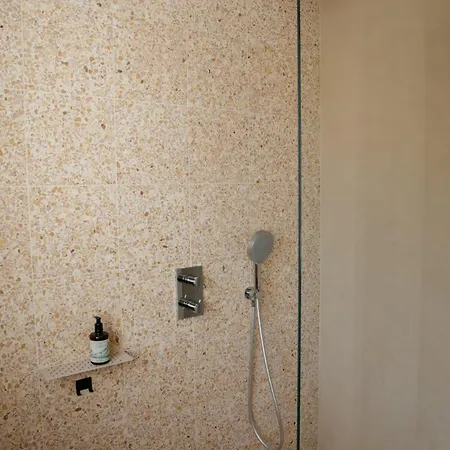 빌라 Spacious Family Walk To Sleeps 10 *